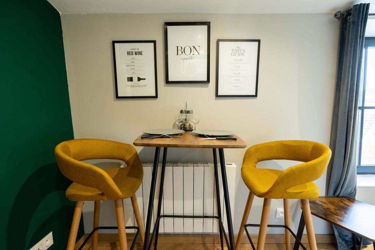 Le Cocon Valenciennois - Hypercentre - Netflix - Toutes Chaines Tv - Vieux Valenciennes Appartement Buitenkant foto